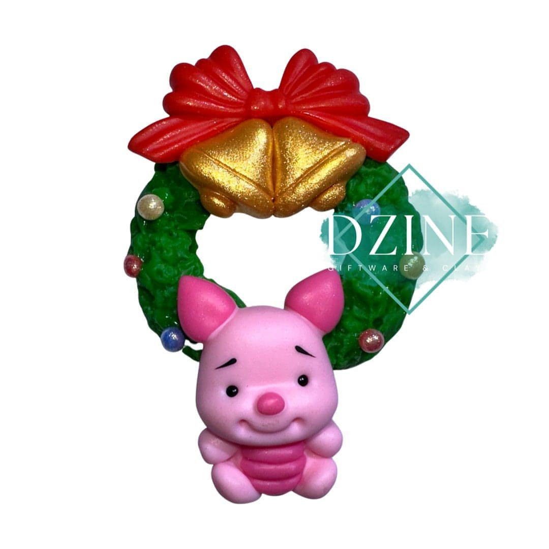 Christmas pig wreath