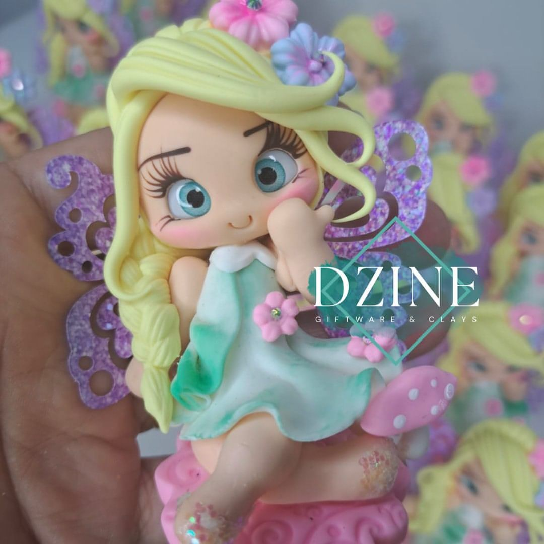 Blonde Fairy cake topper (9cm)